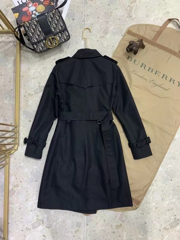 Burberry Outwear